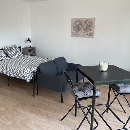 L'Essentiel Apartamento Noyal-sur-Vilaine Exterior foto